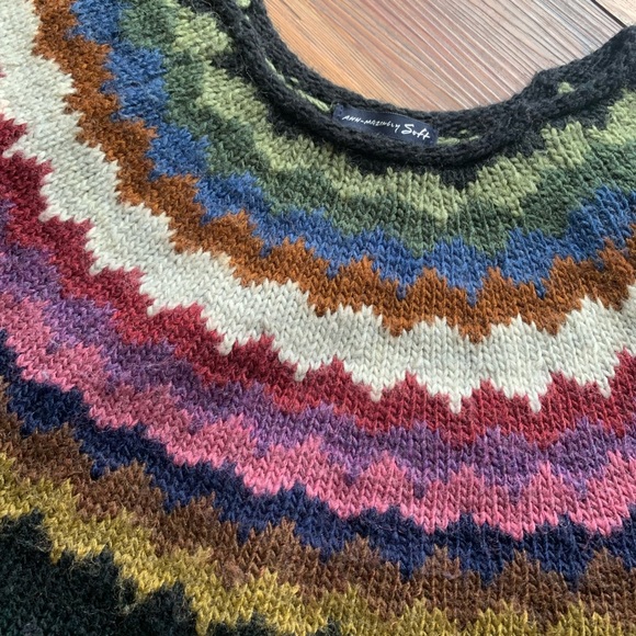 American Egale Oufitters Women’s Long Sleeve Pullover Sweater Size Small - Picture 5 of 13